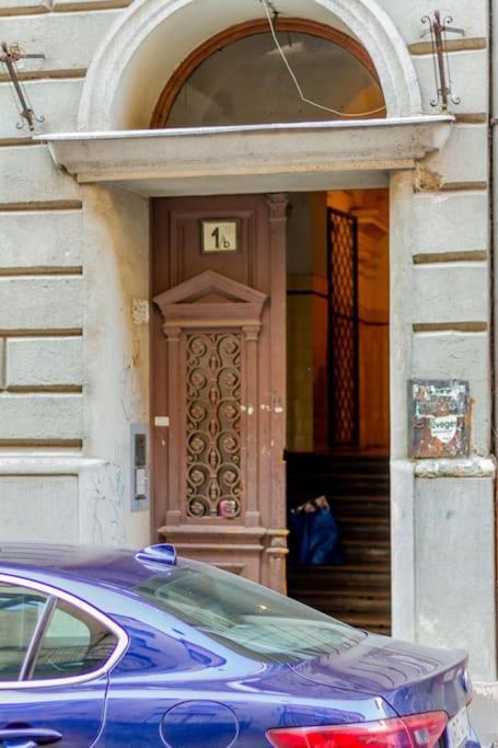 Cozy Nest By The Andrassy Avenue Apartment Budapest Exterior photo